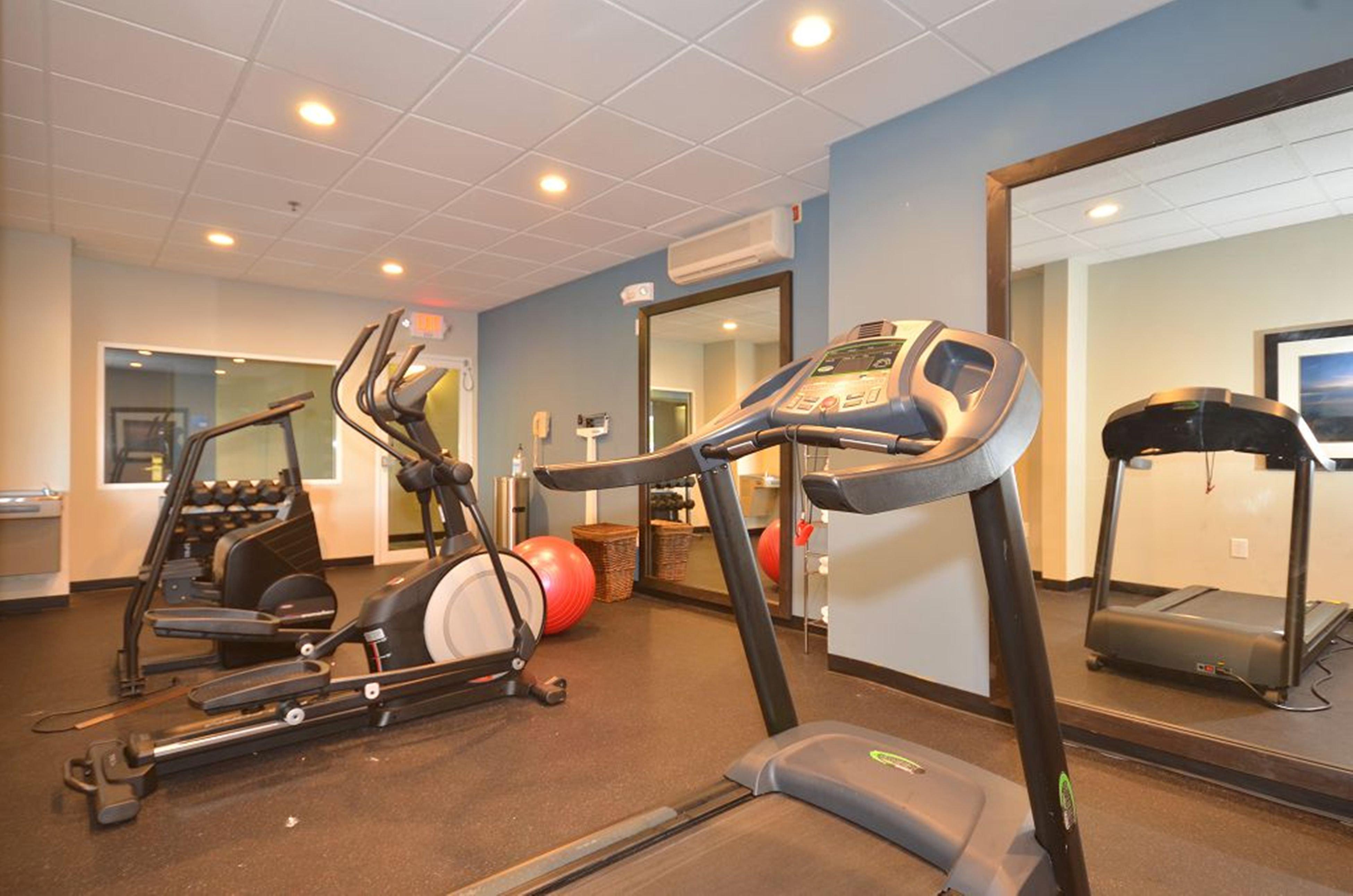 Holiday Inn Express Hotel & Suites Farmington, An Ihg Hotel Eksteriør billede