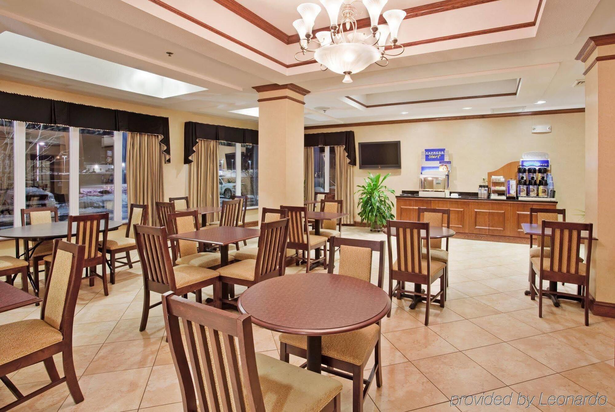 Holiday Inn Express Hotel & Suites Farmington, An Ihg Hotel Eksteriør billede